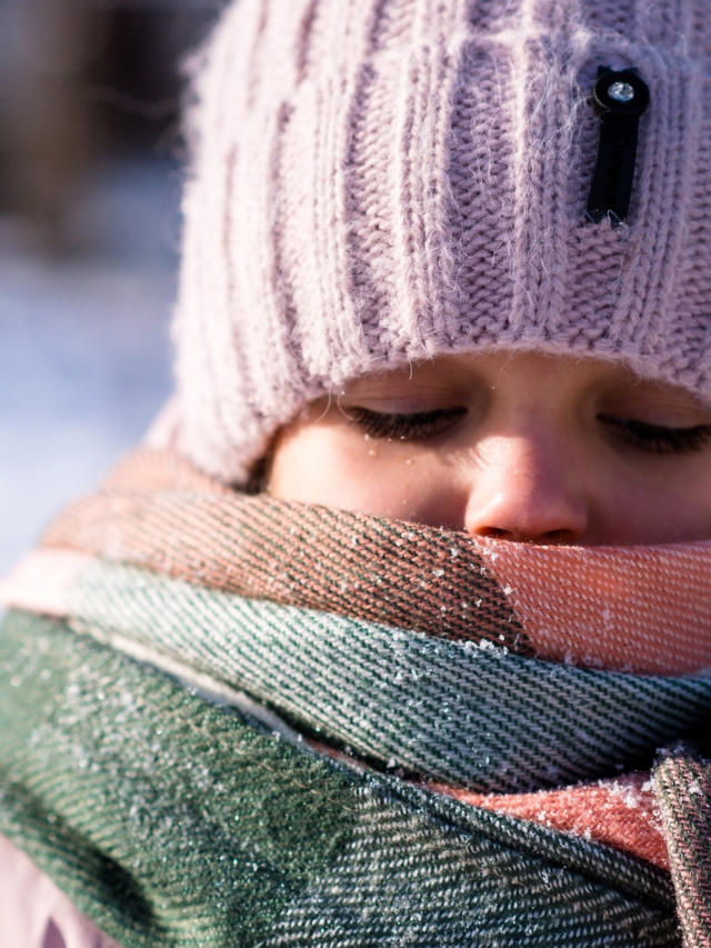 12 Best Ways to Stay Safe and Warm This Winter